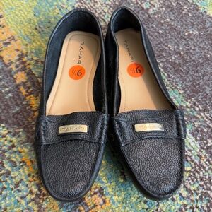 Women’s Tahari Pebbled Leather Marilu Driving loafers